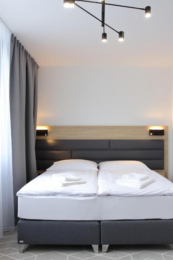 Typton Hotel&Spa Medzilaborce Eksteriør billede